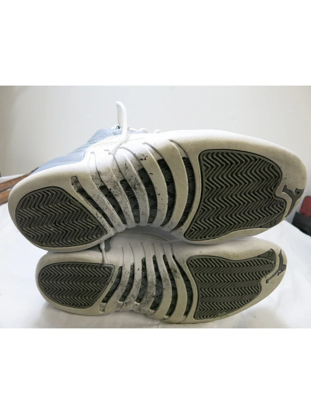JORDAN AIR JORDAN 12 RETRO STEALTH WHITE COOL GREY CT8013-015 sz 9